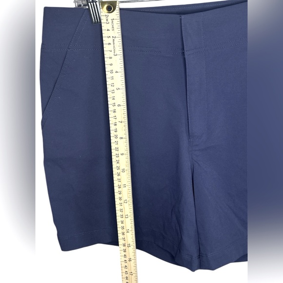 Women's COLUMBIA SHORTS, Size 10 - Picture 4 of 5